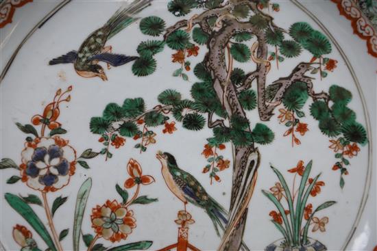 A Chinese famille verte octagonal dish, Kangxi period, W. 31.5cm